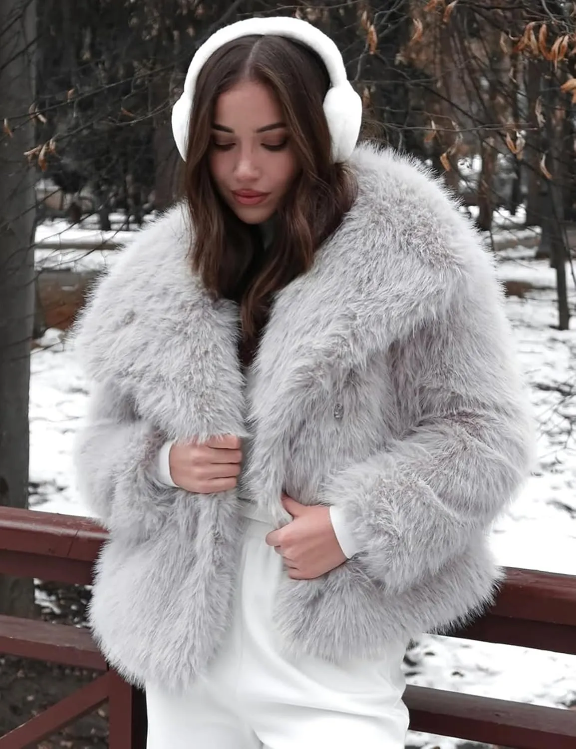 COZYPOIN Womens Faux Fur Jacket Fluffy Fur Cropped Coat Long Sleeve Open Front Fur Cape